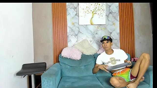 Snapshot of BOUL_GUYS chatting on 15, 7, 2026 BOUL GUYS online show from 15, 7, 2026