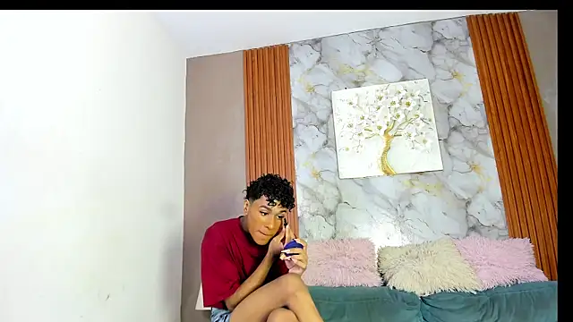 Snapshot of BOUL_GUYS chatting on 10, 7, 2026 BOUL GUYS online show from 10, 7, 2026
