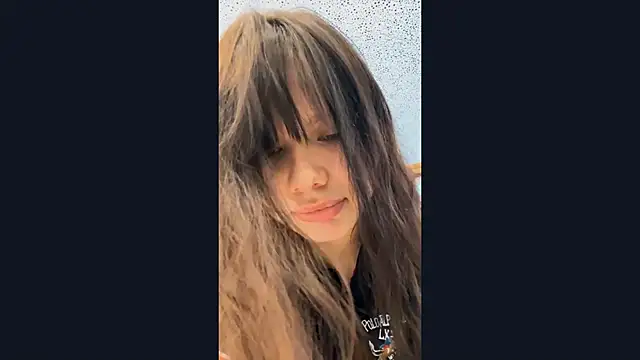 EmilyMercurial online show from 27, 6, 2026