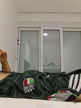 Snapshot of kurdishboy69 chatting on 26, 6, 2026 kurdishboy69 online show from 26, 6, 2026