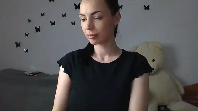  MiaFlame  online show from 17, 5, 2026