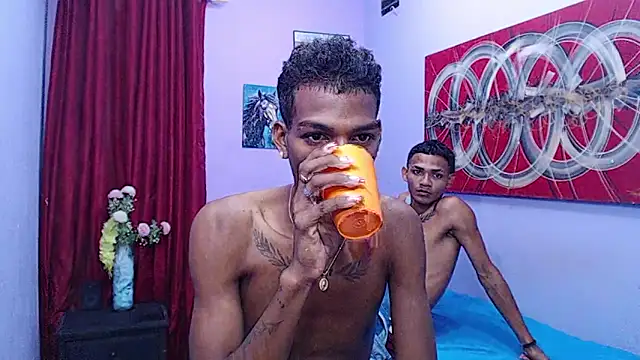 Snapshot of black_twinks chatting on 29, 5, 2026 black twinks online show from 29, 5, 2026