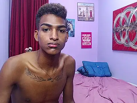 Snapshot of black_twinks chatting on 9, 5, 2026 black twinks online show from 9, 5, 2026
