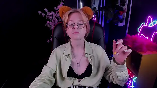 FoxxyyPolly online show from 17, 6, 2026