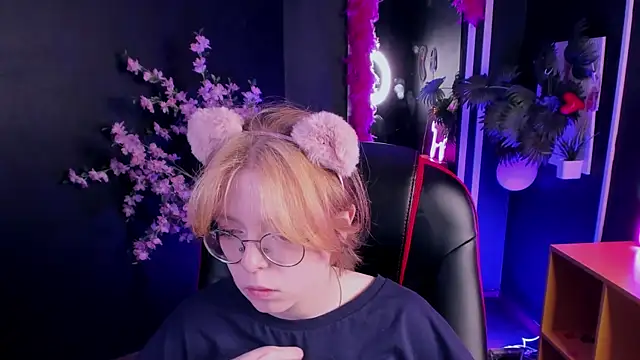 FoxxyyPolly online show from 24, 5, 2026