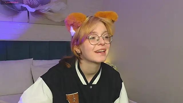 FoxxyyPolly online show from 5, 6, 2026