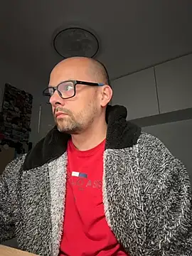 NakedAndrewHot online show from 7, 6, 2026
