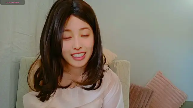 sakura-ch- online show from 19, 6, 2026