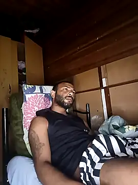 Snapshot of Camodick chatting on 14, 11, 2025 Camodick online show from 14, 11, 2025