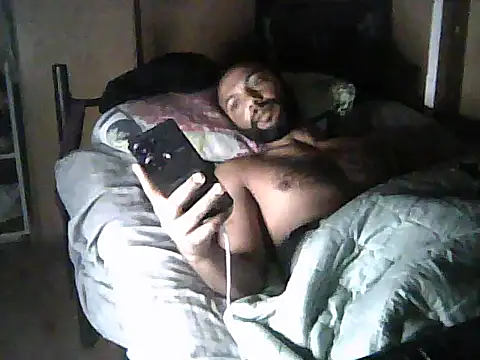 Snapshot of Camodick chatting on 28, 11, 2025 Camodick online show from 28, 11, 2025