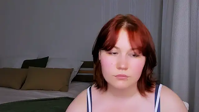 MiaLacrice online show from 23, 5, 2026