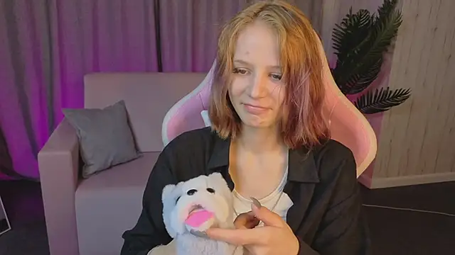 AliceJohansone online show from 21, 6, 2026
