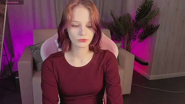 AliceJohansone online show from 5, 6, 2026