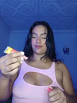 Snapshot of latin_indian chatting on 28, 5, 2026 latin indian online show from 28, 5, 2026
