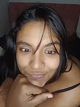 Snapshot of latin_indian chatting on 18, 6, 2026 latin indian online show from 18, 6, 2026