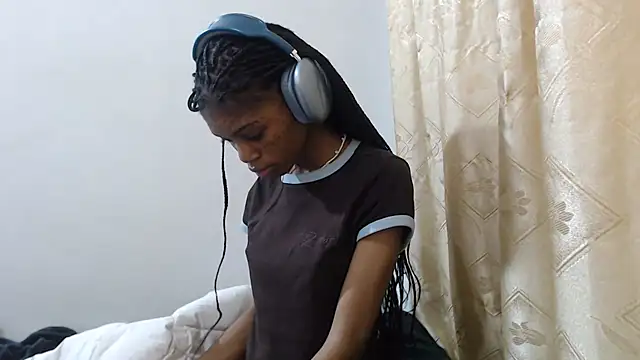 PetiteBarbie 05 online show from 12, 7, 2026