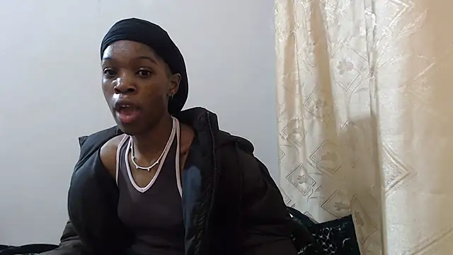PetiteBarbie 05 online show from 24, 7, 2026