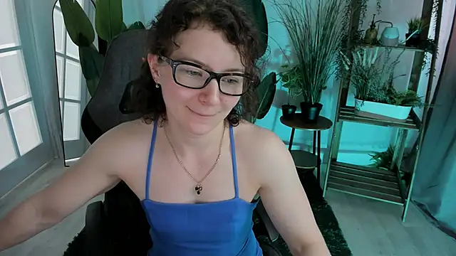 AureliaGleam online show from 11, 7, 2026