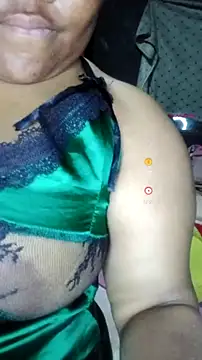 ChubbyMidgetxxx19 online show from 9, 7, 2026