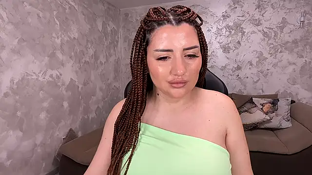 Snapshot of SophiePale chatting on 13, 2, 2025 SophiePale online show from 13, 2, 2025