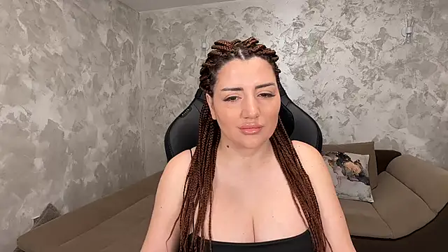 Snapshot of SophiePale chatting on 15, 2, 2025 SophiePale online show from 15, 2, 2025