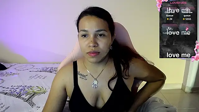 Snapshot of sexydiabliita chatting on 14, 5, 2026 sexydiabliita online show from 14, 5, 2026