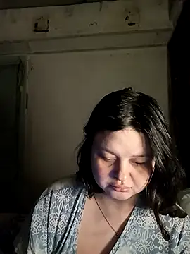 Linochka5012 online show from 9, 5, 2026