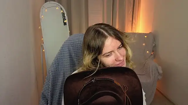 MilanaRayy online show from 2, 7, 2026