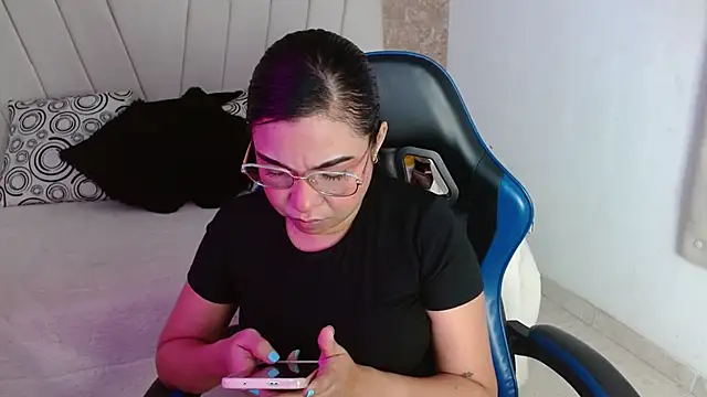 Snapshot of AliceSmity__ chatting on 28, 5, 2026 AliceSmity online show from 28, 5, 2026