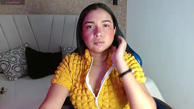 Snapshot of AliceSmity__ chatting on 12, 6, 2026 AliceSmity online show from 12, 6, 2026