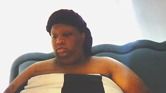 xxmoniquestarrxx online show from 8, 5, 2026