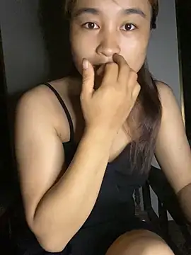 Cute-Sexyy online show from 16, 6, 2026