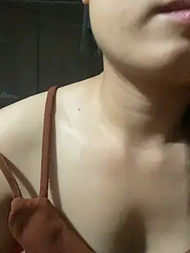 Cute-Sexyy online show from 20, 5, 2026