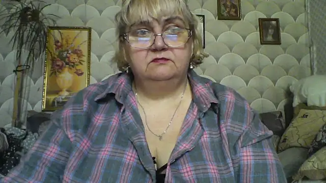 MarinaFarina53 online show from 18, 6, 2026