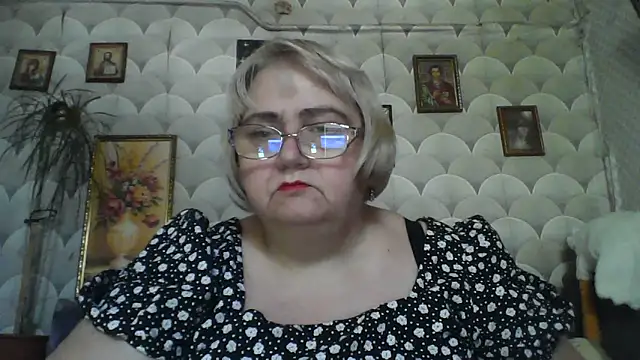 MarinaFarina53 online show from 11, 6, 2026