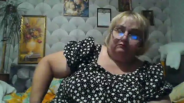 MarinaFarina53 online show from 14, 6, 2026
