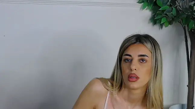 IvyLustt online show from 16, 6, 2026