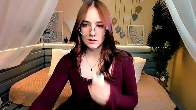 Maya Winters online show from 26, 5, 2026