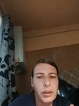Ramonacoco online show from 9, 6, 2026