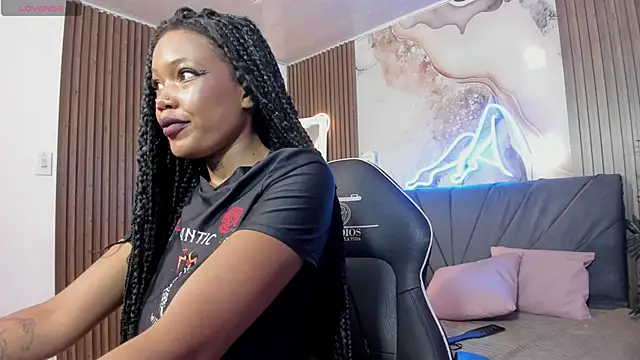 CRISTALBROKE TAY online show from 28, 5, 2026
