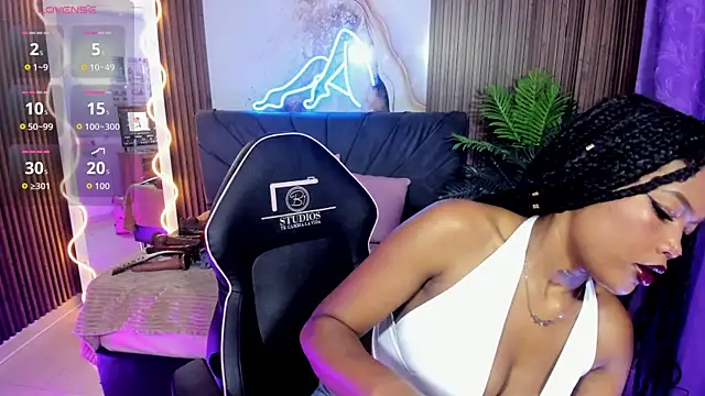 CRISTALBROKE TAY online show from 13, 6, 2026