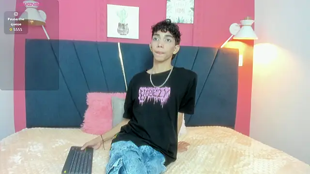 ero boy40 online show from 17, 7, 2026