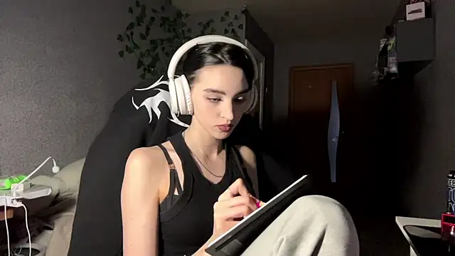 NightFoxxx online show from 25, 5, 2026