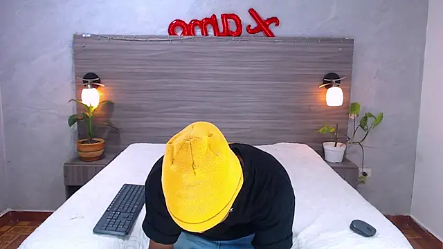 Dilan Hall online show from 5, 6, 2026