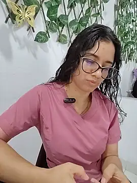 alanahot94 online show from 16, 6, 2026