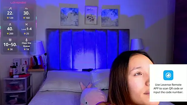 Victoria Hils online show from 6, 6, 2026