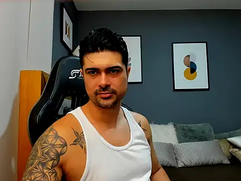 Snapshot of ZEI-001 chatting on 24, 5, 2026 ZEI-001 online show from 24, 5, 2026