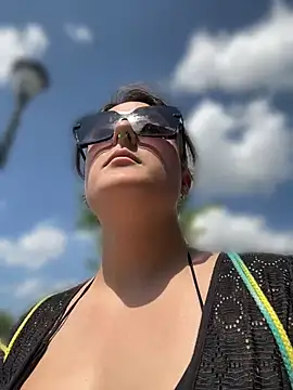 Hazel Haze online show from 2, 7, 2026