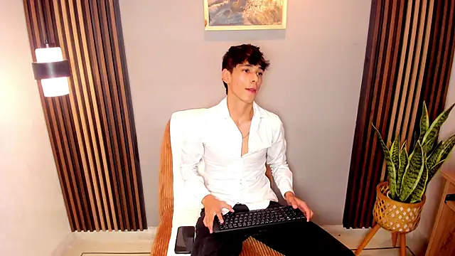 Snapshot of jacob_colliins chatting on 10, 7, 2026 jacob colliins online show from 10, 7, 2026