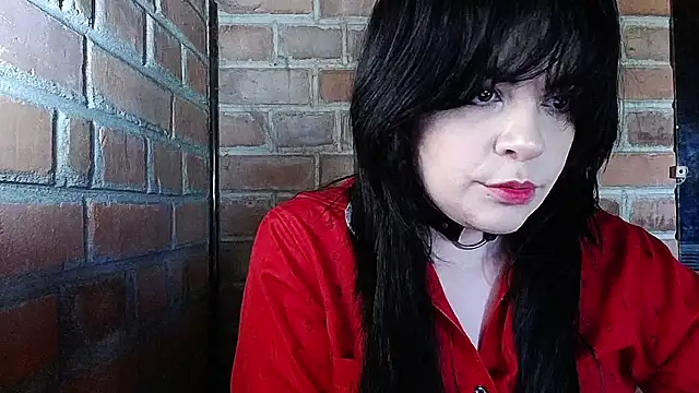 DarkRoseUwU online show from 5, 7, 2026